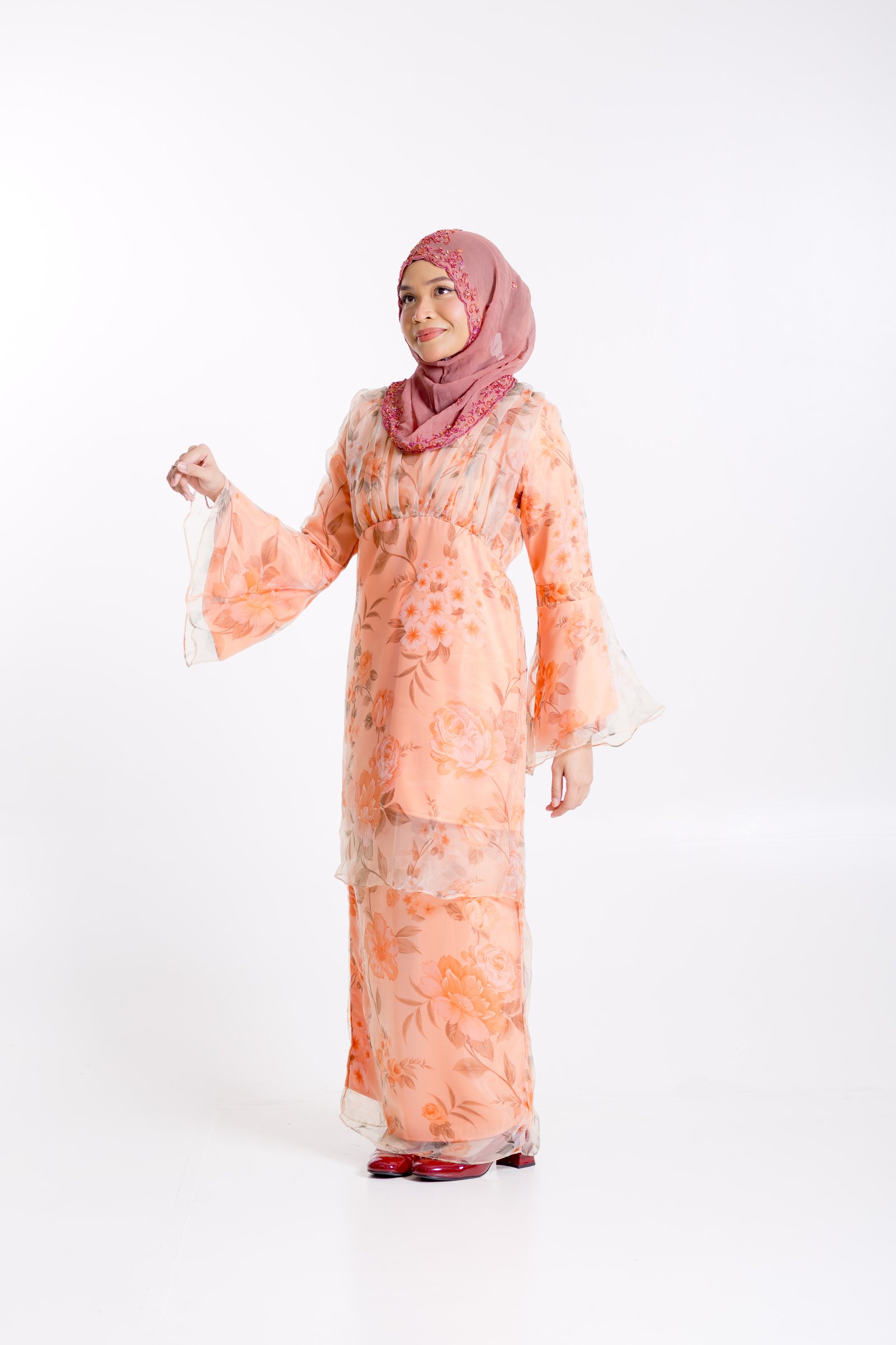 Hunny Kurung in Salmon